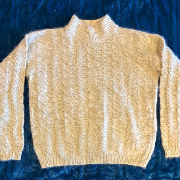 Yarnworks Cream Lambswool Angora Sweater - Picture 1 of 5